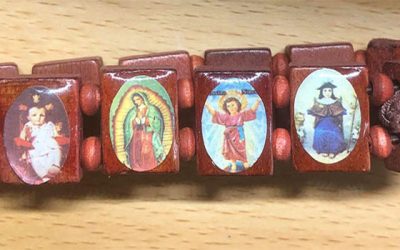 Bracelet de suerte qui sont les Saints